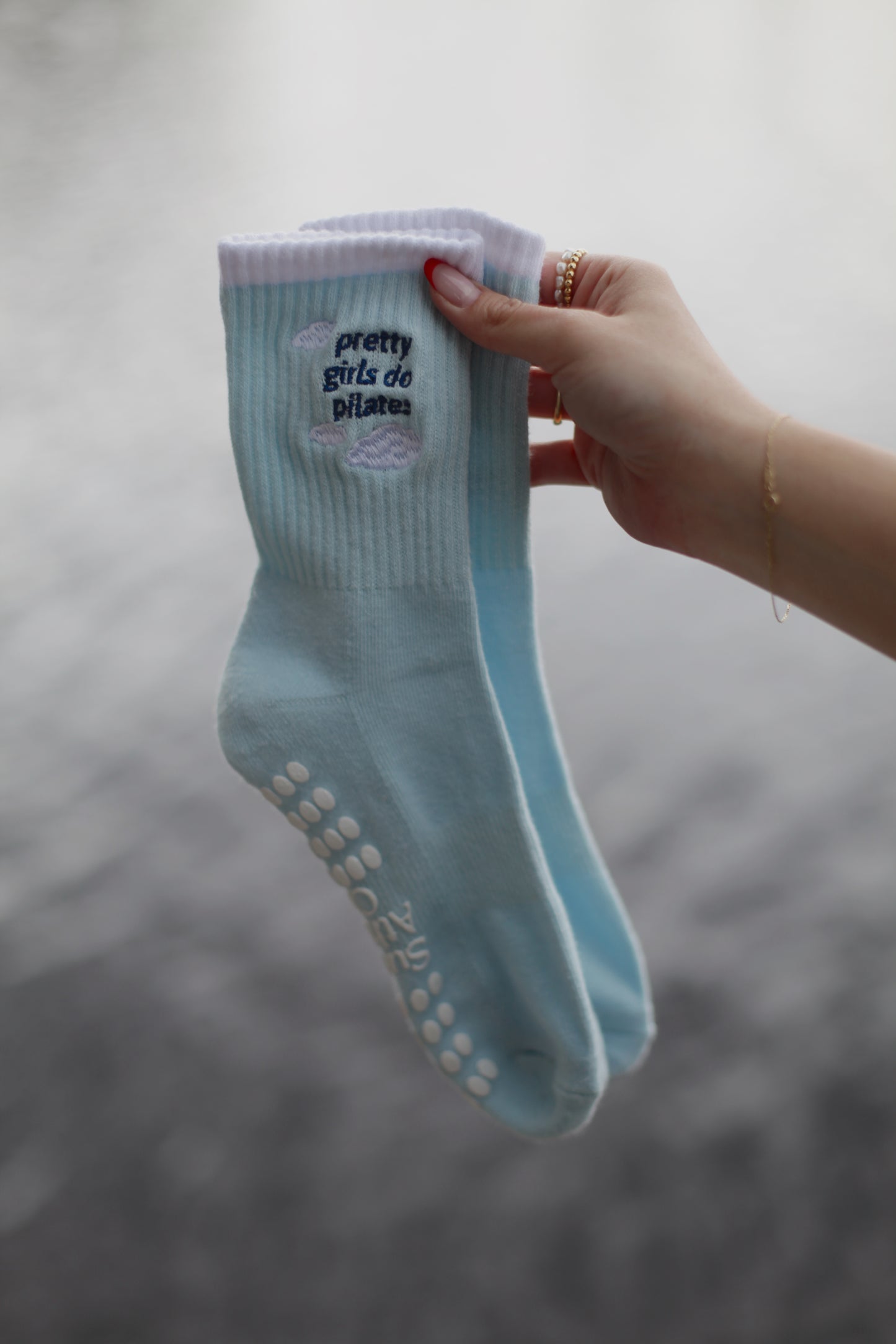 ON CLOUD 9 PILATES SOCKEN